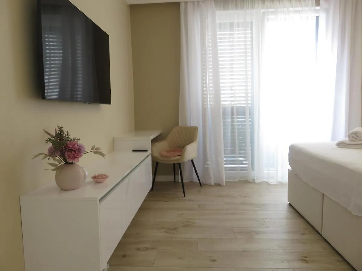 Maboka Studio Zadar Apartment